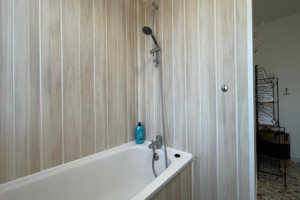 Apartment "Le Briand" Charming Base For Your Sightseeing In Touraine Noizay Exterior photo